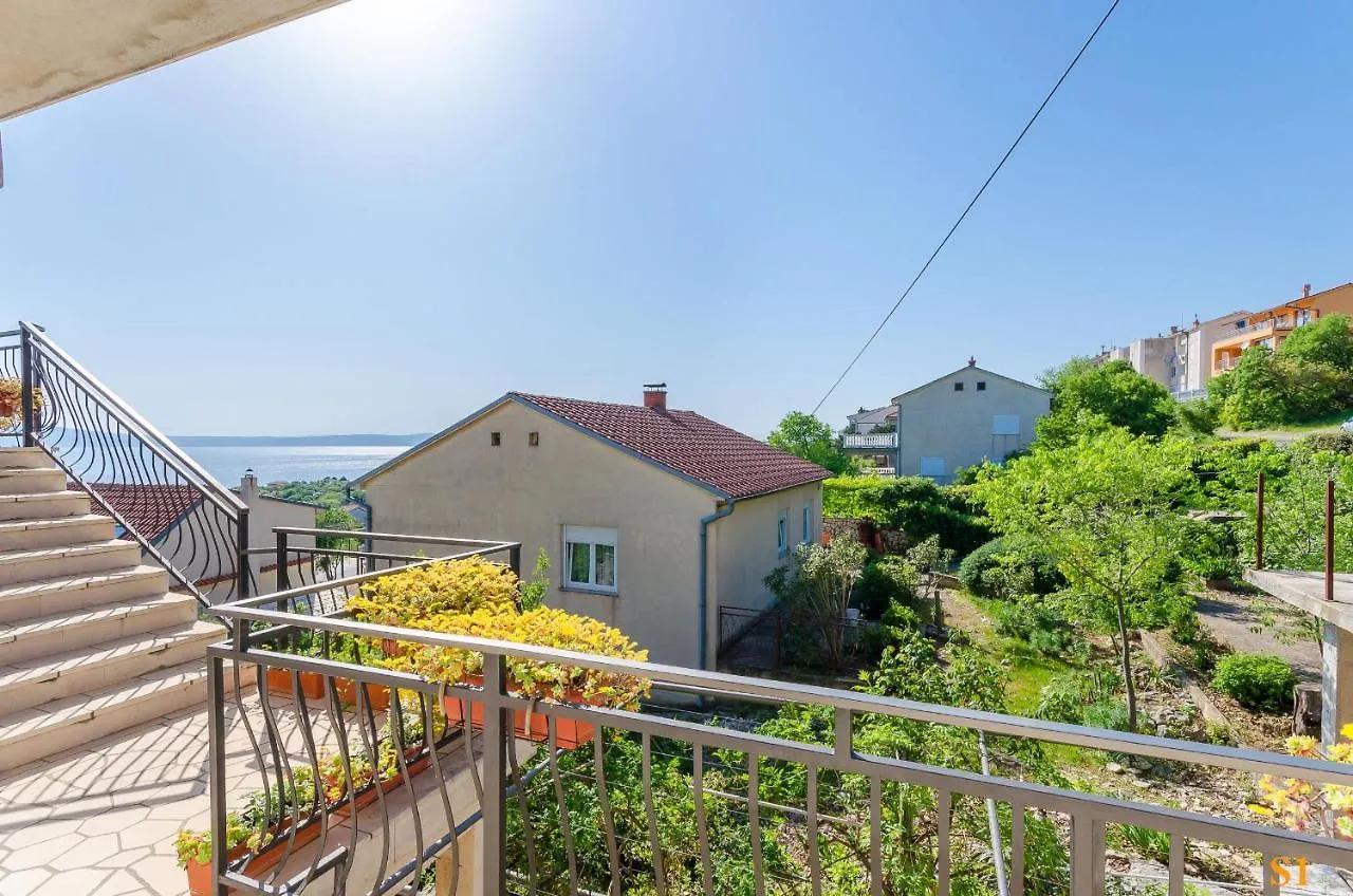 Apartments And Room Drazen Novi Vinodolski